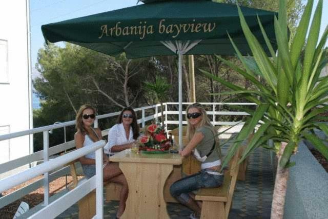Apartments Villa Bayview Trogir Bagian luar foto