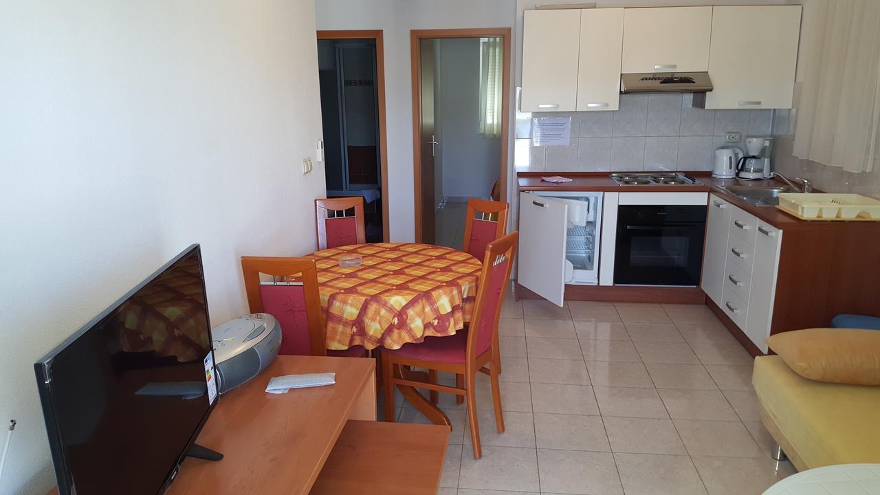 Apartments Villa Bayview Trogir Bagian luar foto