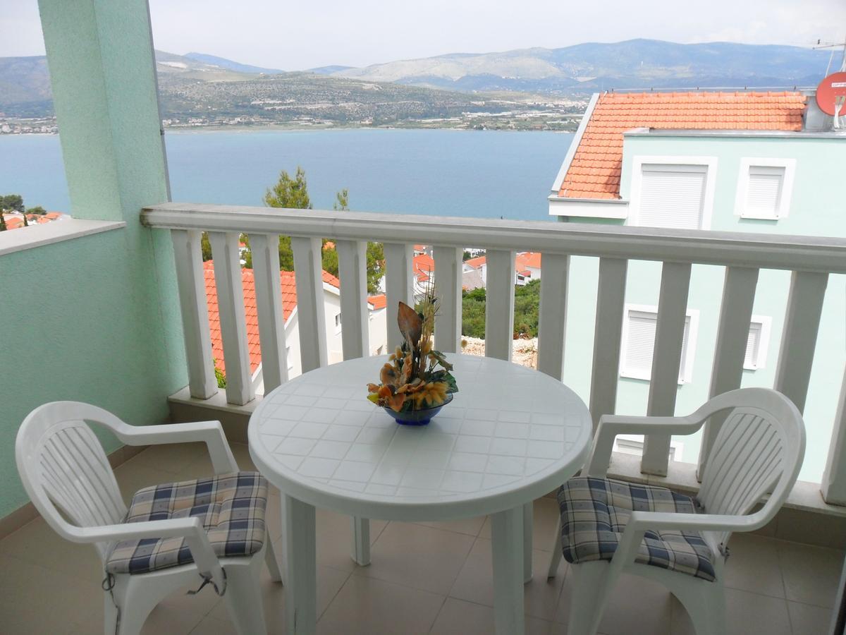 Apartments Villa Bayview Trogir Bagian luar foto