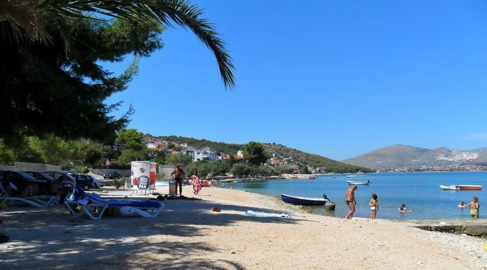 Apartments Villa Bayview Trogir Bagian luar foto